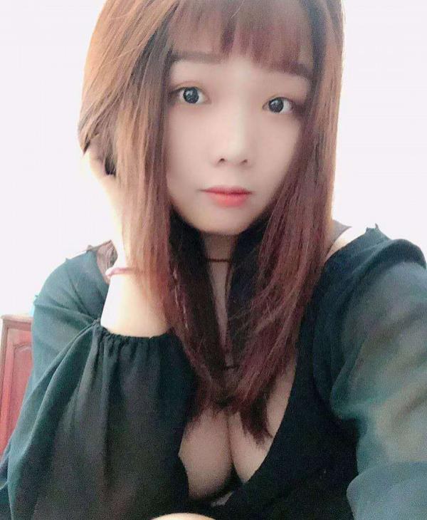 大胸36E靓妹