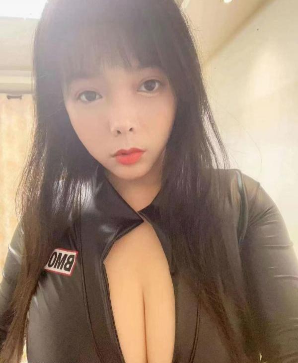 上海巨乳热情小骚货